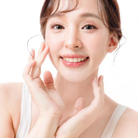 ฝ้า กระ เกิดจากอะไร? ต่างกันยังไง? และวิธีรักษาแบบไหนให้เหมาะกับผิวคุณ